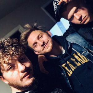 Meet your Posher, Luis